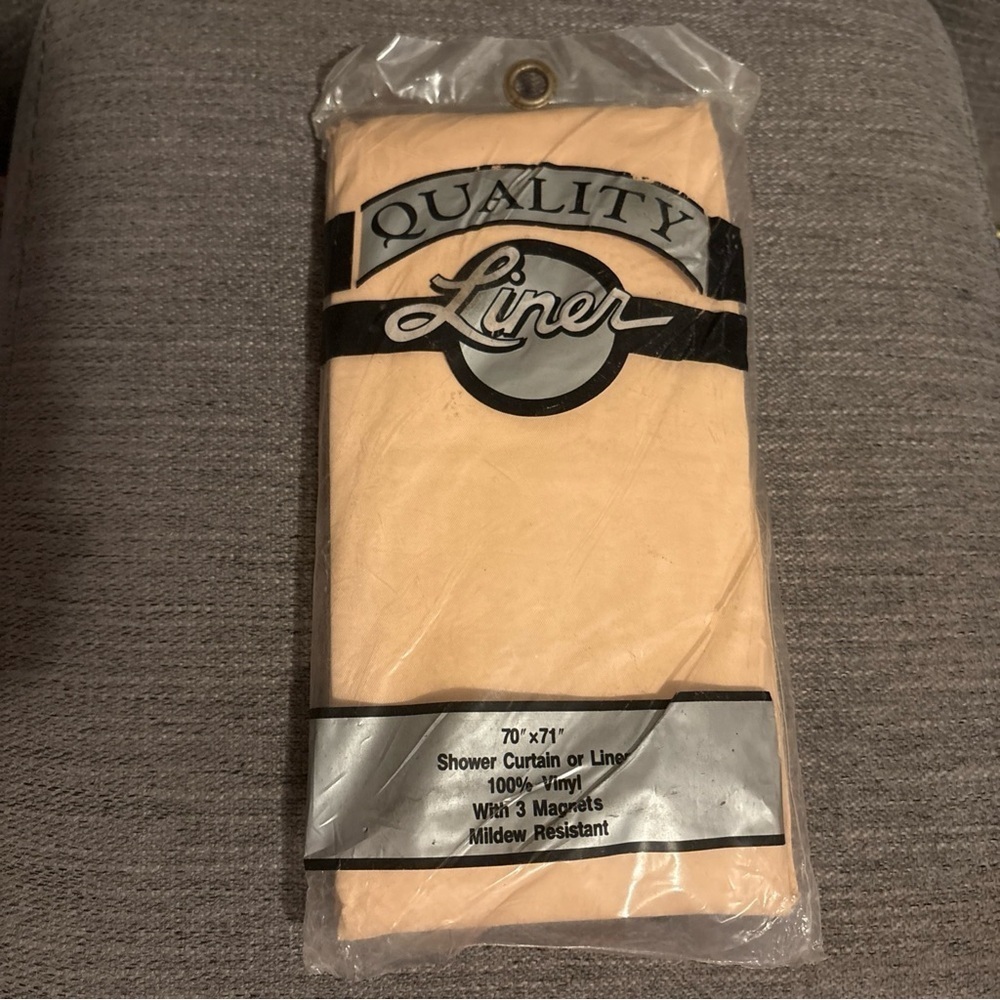 VTG Vinyl Shower Curtain Liner Magnetic Bottom Mildew Resistant Peach NOS 70x71